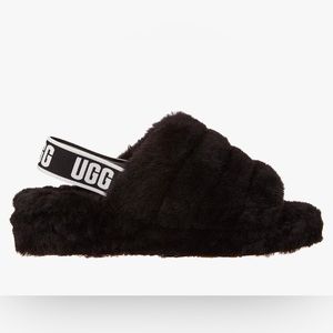 Ugg woman’s fluff yeah slipper NWOT